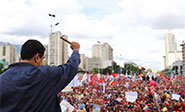 Maduro pide Nueva Constitución y la oposición llama a la rebelión
