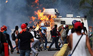 Nueva jornada de protestas y enfrentamientos en Venezuela