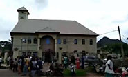 Once muertos en el “espantoso crimen” en una iglesia en Nigeria
