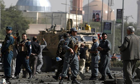 Más de ocho muertos en un atentado suicida cerca de una mezquita en Kabul 