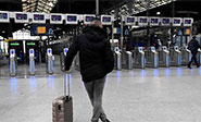 Segundo día de huelga masiva de trabajadores ferroviarios en Francia