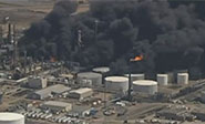 Explosión en una refinería de Wisconsin con saldo de 20 heridos