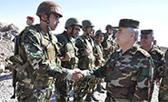 Ministro de Defensa sirio visita frente de combate sur