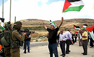 La ocupación israelí congela “temporalmente” la demolición de una aldea palestina