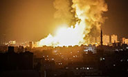 La ocupación israelí ataca más de 150 objetivos en la Franja de Gaza