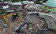 El número de muertos por el terremoto de Lombok supera ya los 400