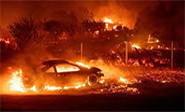 Más de 1000 desaparecidos por los incendios en California  