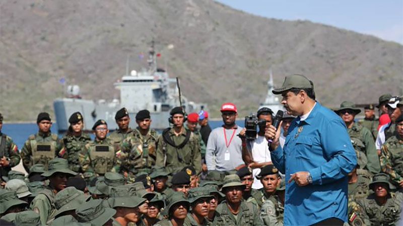 Maduro exhorta a las fuerzas armadas a mantener m&aacute;xima cohesi&oacute;n y estar preparados para defender la patria