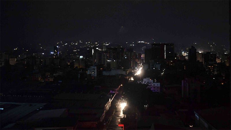 Apag&oacute;n provocado por un sabotaje afecta a amplias zonas de Venezuela