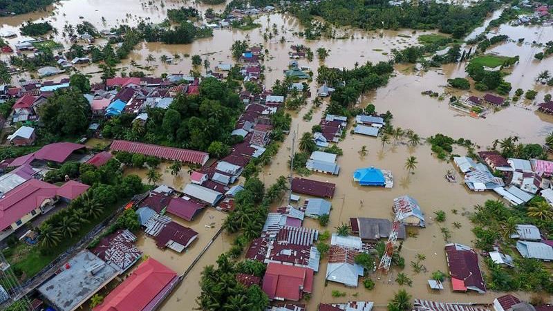 Indonesia: M&aacute;s de 30 muertos por inundaciones causadas por fuertes lluvias