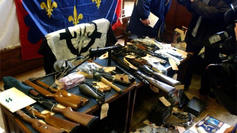 Francia desmantel&oacute; un grupo de extrema derecha que planeaba ataques a lugares de culto