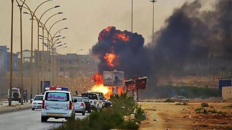 M&aacute;s de tres muertos por la explosi&oacute;n de un coche bomba durante un funeral en Benghazi