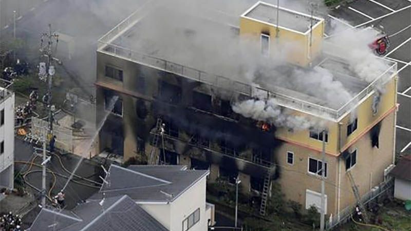Al menos 12 muertos en un incendio provocado en unos estudios de animaci&oacute;n en Jap&oacute;n
