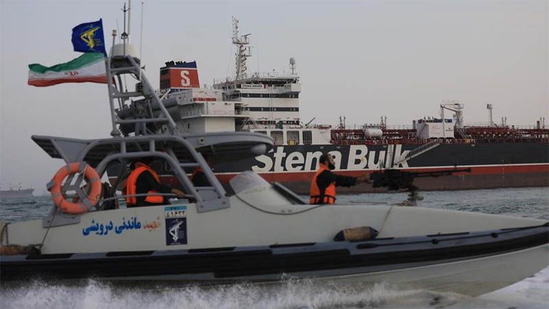 Ir&aacute;n publica sus advertencias a un buque de guerra brit&aacute;nico