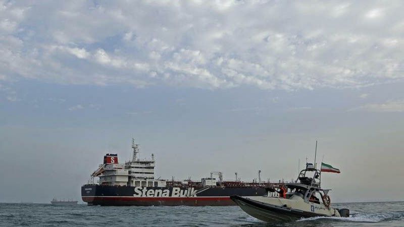 Ir&aacute;n libera a siete tripulantes del petrolero brit&aacute;nico incautado