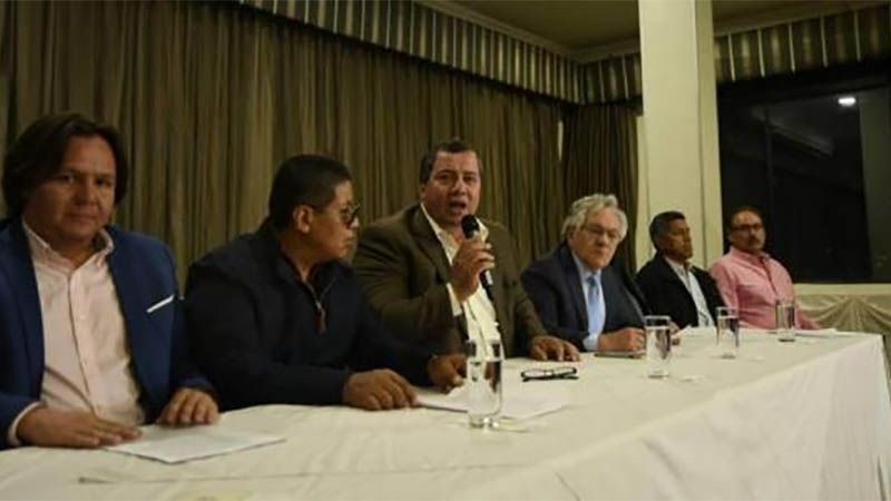Los transportistas de Ecuador anuncian fin del paro