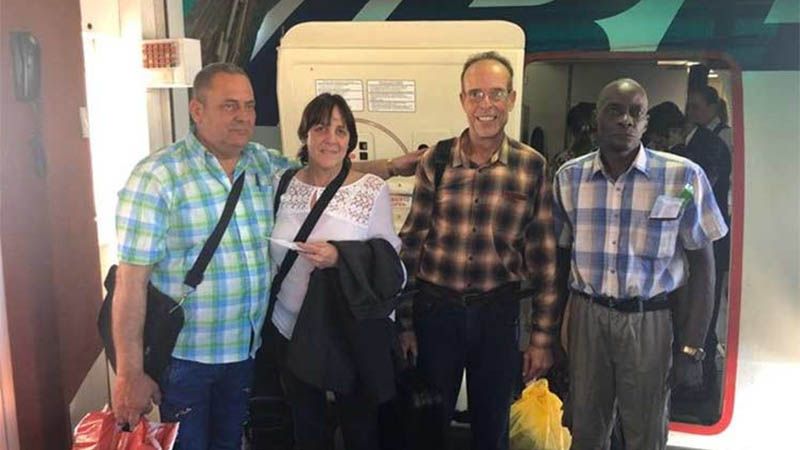 Liberados los cuatro m&eacute;dicos cubanos detenidos tras el golpe en Bolivia
