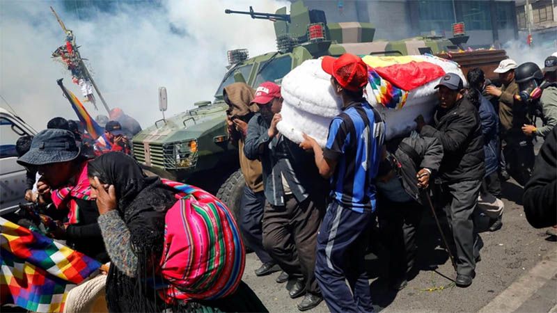 Morales pide enjuiciar a &Aacute;&ntilde;ez por la masacre del pueblo boliviano