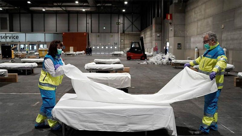 Espa&ntilde;a: La falta de material de protecci&oacute;n eleva la cifra de sanitarios contagiados a 5.400