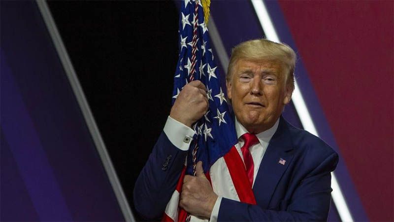 Trump alardea de la gran audiencia ganada por &ldquo;informaci&oacute;n falsa&rdquo;