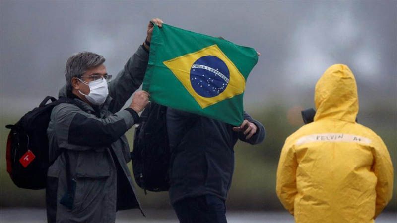 La cifra de contagiados en Brasil es 12 veces m&aacute;s de lo reportado, seg&uacute;n un informe