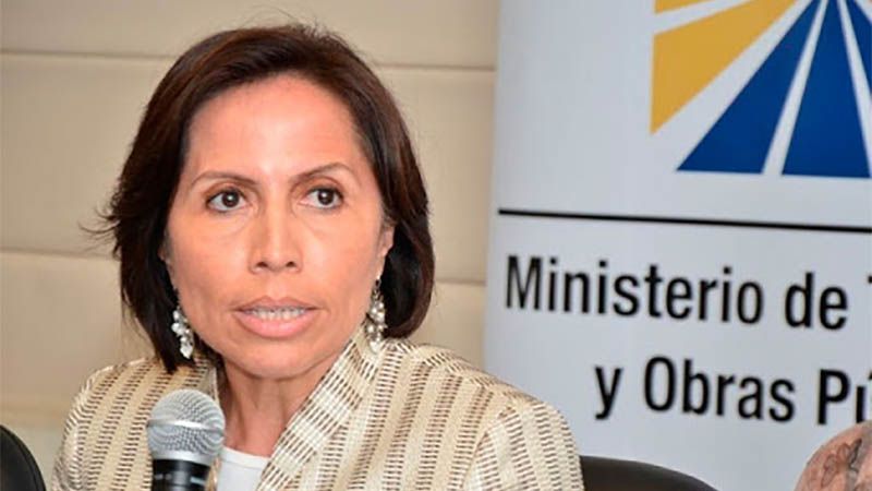 Juez de Ecuador dicta prisi&oacute;n preventiva contra exministra de Correa
