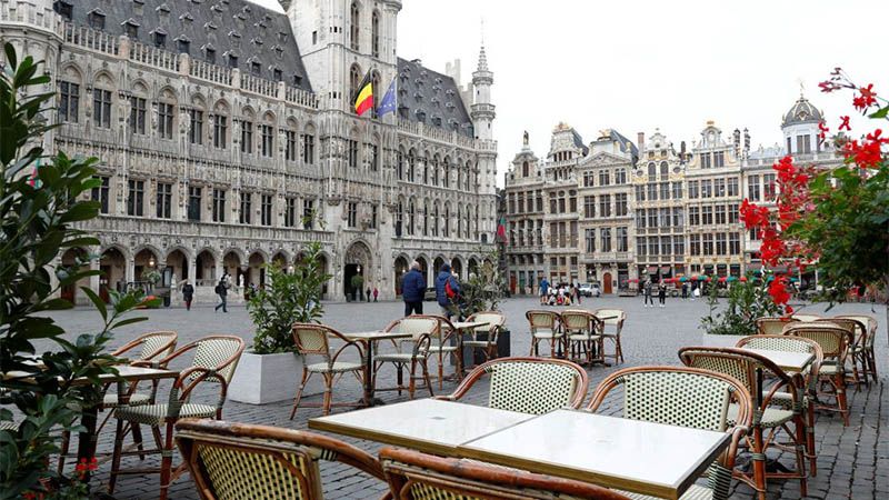B&eacute;lgica cierra la hosteler&iacute;a e impone un toque de queda ante el aumento de contagios