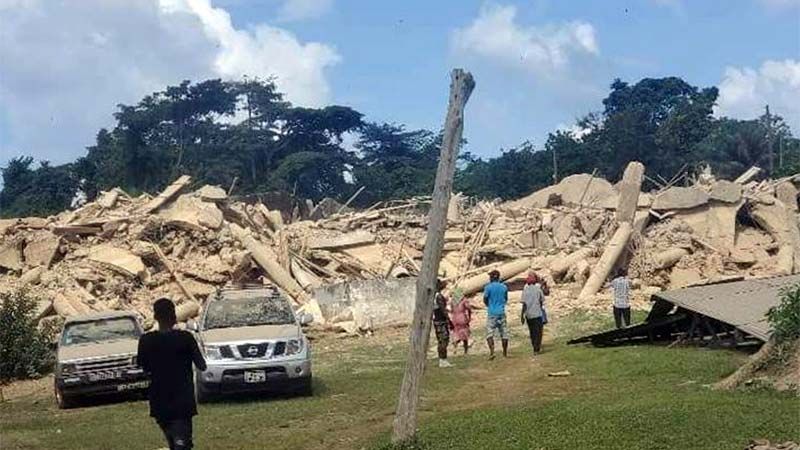 Mueren 20 personas por el derrumbe de una iglesia en el sur de Ghana