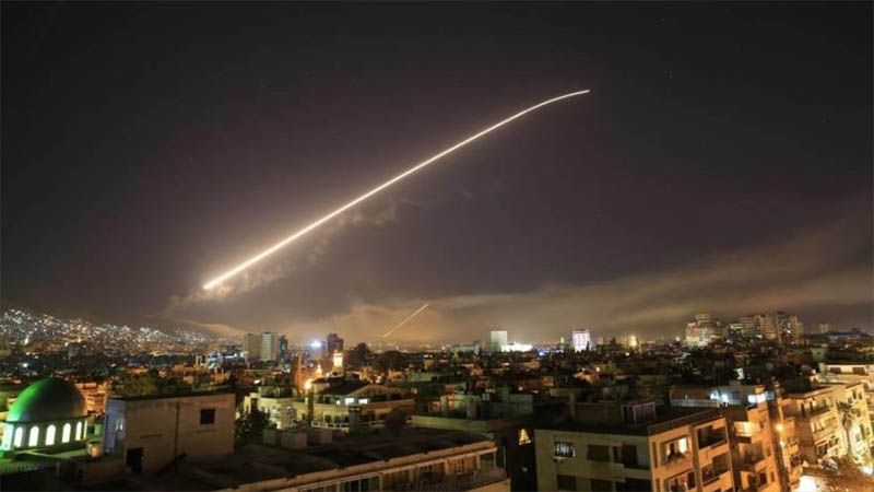 La defensa a&eacute;rea siria responde a los &ldquo;misiles enemigos&rdquo; sobre Damasco