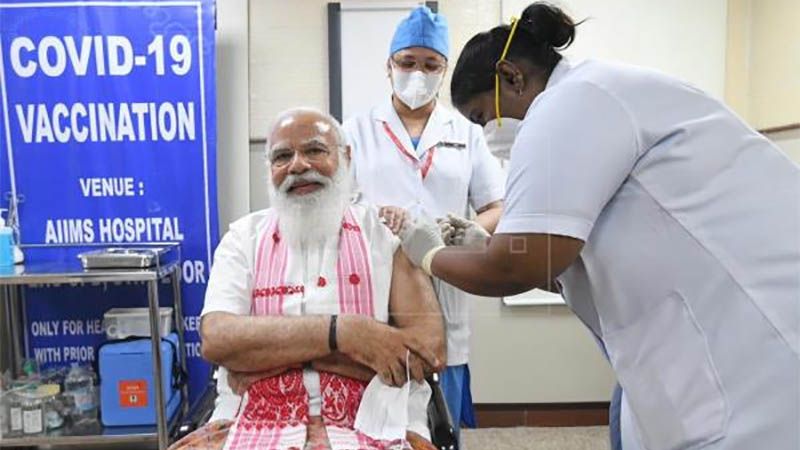 La India vacuna a un n&uacute;mero r&eacute;cord de 1,4 millones de personas en un d&iacute;a