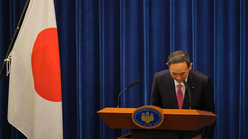 El primer ministro Yoshihide Suga renuncia al liderazgo de su partido y de Jap&oacute;n