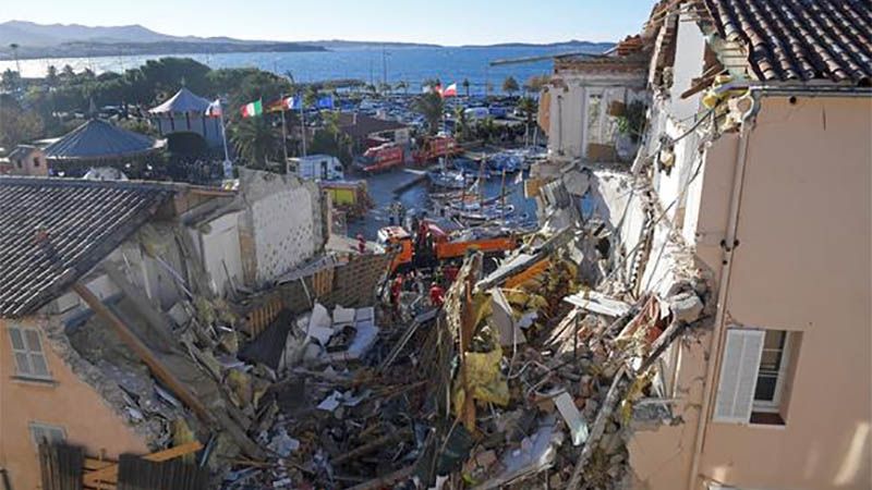 Un muerto y dos desaparecidos al hundirse un edificio en la Costa Azul francesa