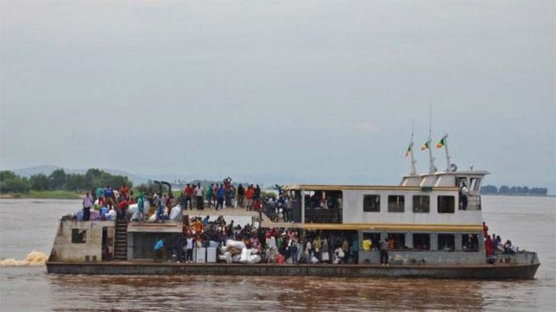 M&aacute;s de trece muertos tras hundirse una embarcaci&oacute;n en el r&iacute;o Congo