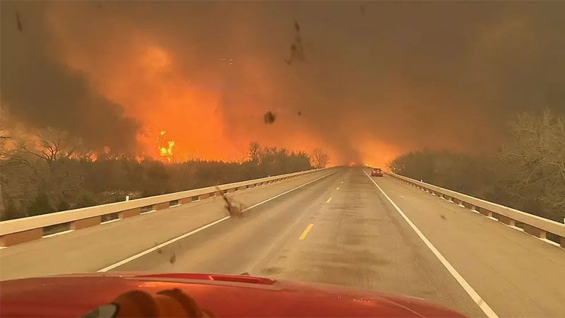 Al menos un muerto por el incendio m&aacute;s devastador en la historia de Texas