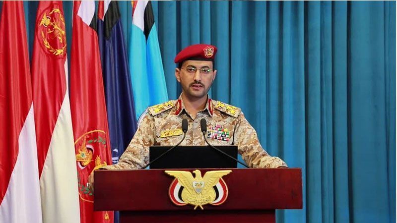 Yemen responde a las agresiones de EEUU atacando un portaaviones y buques de guerra