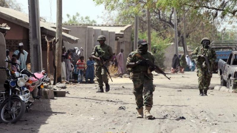 M&aacute;s de cinco militares muertos en un ataque contra una base militar en el noreste de Nigeria