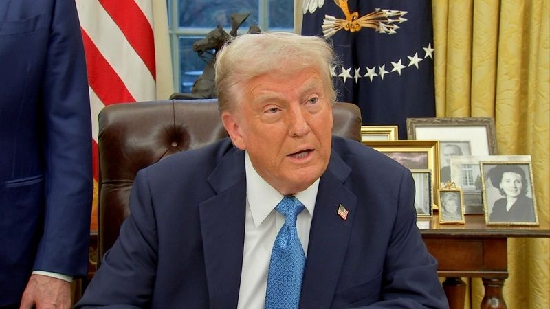 Trump advierte a Putin que está “jugando con fuego”