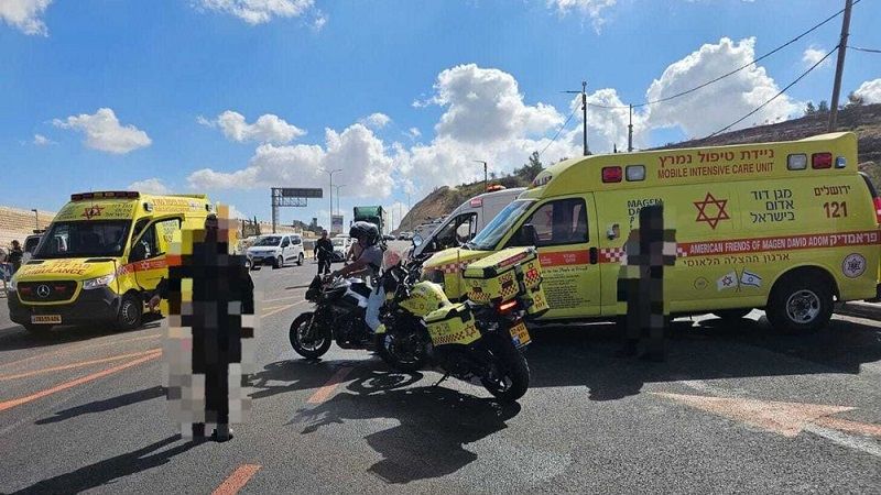 Dos heridos tras un atropello y ataque con arma blanca en Cisjordania