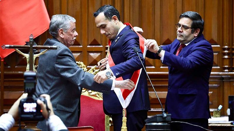 José Jerí asume el cargo como nuevo presidente de Perú