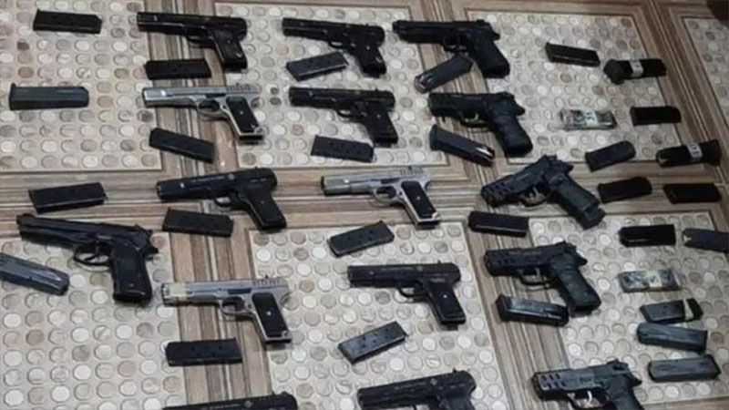 Ir&aacute;n confisca un cargamento de armas camufladas que iban a entrar al pa&iacute;s