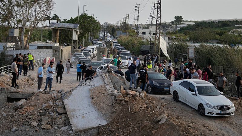Los libaneses desplazados regresan a sus hogares en medio de la tregua (video)