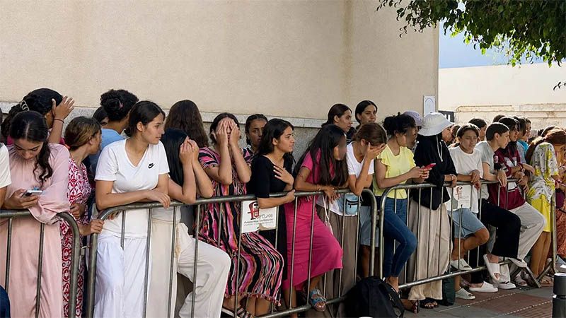 Espa&ntilde;a prepara un plan urgente para trasladar a 500 ni&ntilde;as inmigrantes desde Ceuta