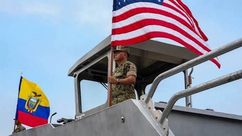 Ecuador regula la entrada y permanencia temporal de militares y contratistas de EEUU