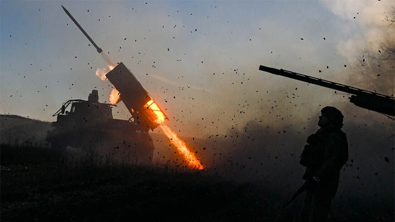 Rusia lanza masivo ataque con armas de precisi&oacute;n contra varios objetivos en Ucrania